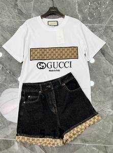 Gucci Women's Suits 117